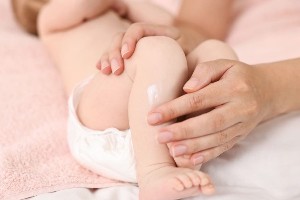 Veja quais são os produtos de higiene para bebê que não podem faltar